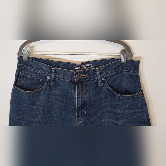 Gap Mens Straight Fit Hi Rise Jeans Size 35 x 32 100% Cotton Whiskering - Picture 3 of 12